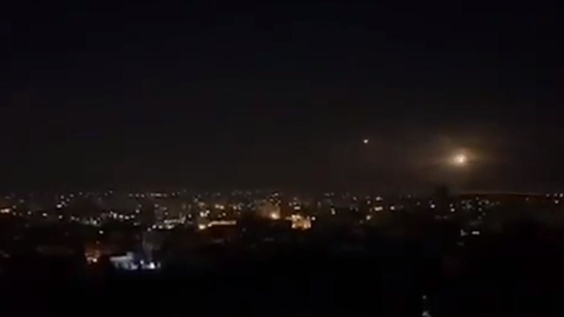 İsrail, Şam&#8217;a hava saldırısı düzenledi