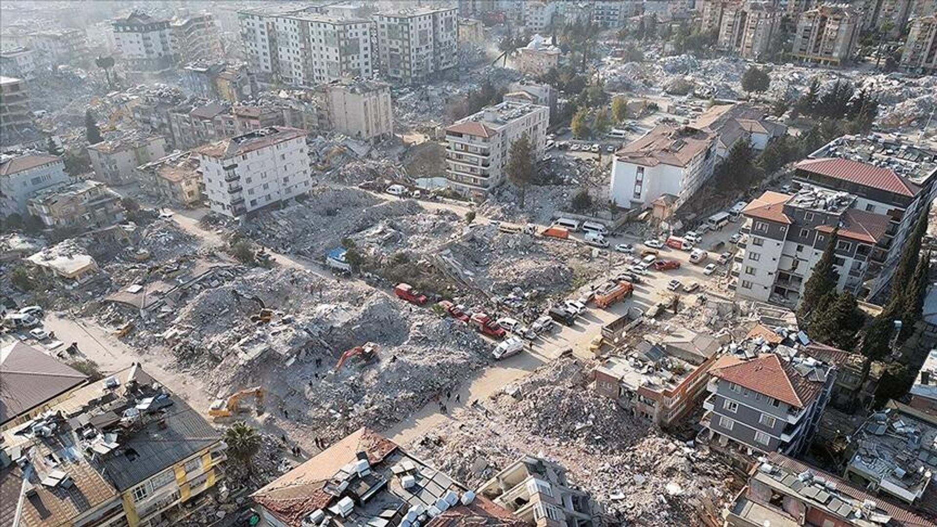 Kahramanmaraş depremlerinde 3 bin 500 çocuk anne ve babasını kaybetti